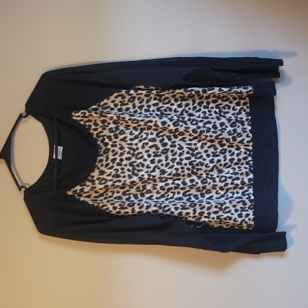 VS PINK long sleeve shirt